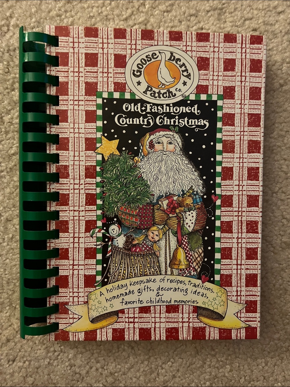 Gooseberry Patch Old-Fashioned Country Christmas Cookbook-SFH